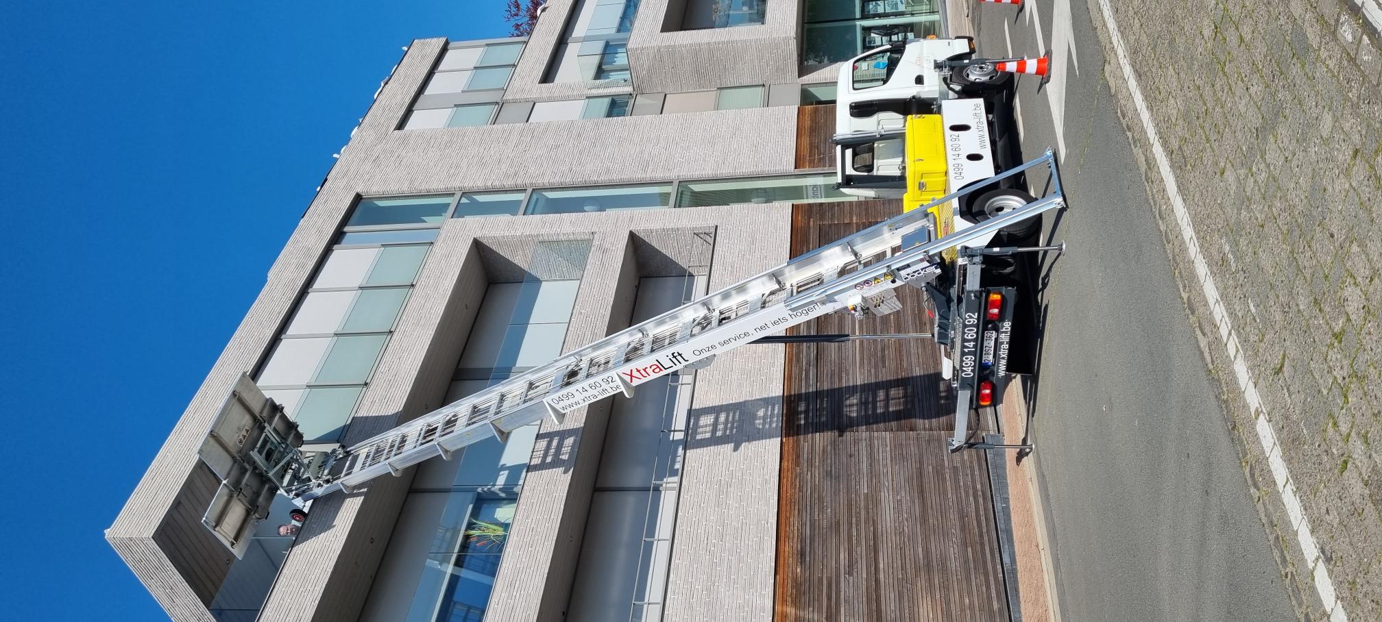 Verhuislift huren Kuurne